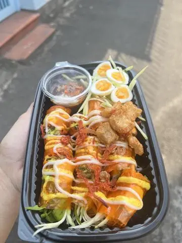 Hình ảnh Bánh Tráng Cuộn Tóp Mỡ