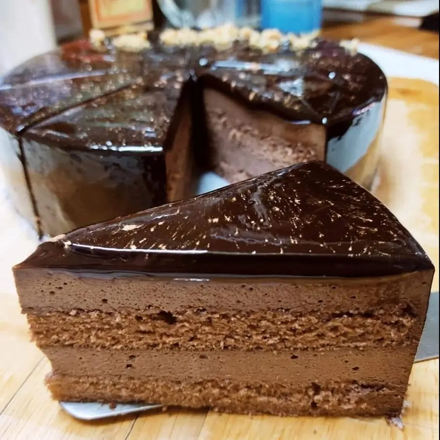 Hình ảnh Chocolate mousse nguyên ổ size 16
