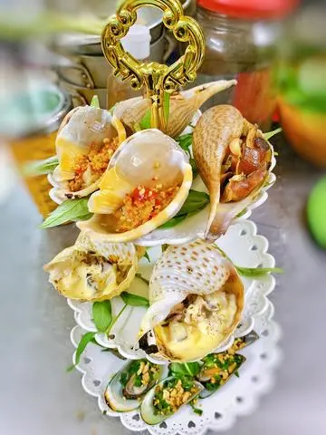 Hình ảnh Ốc heo nướng trứng vĩ