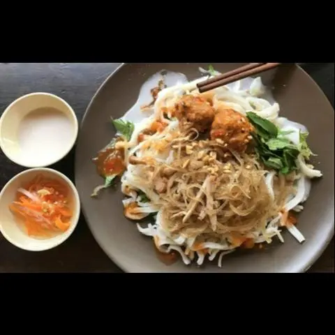 Hình ảnh ( Đặc Biệt ) Bún tằm bì xíu mại 