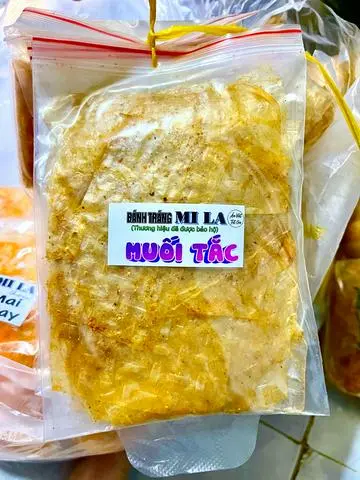 Hình ảnh Bánh tráng muối tắc