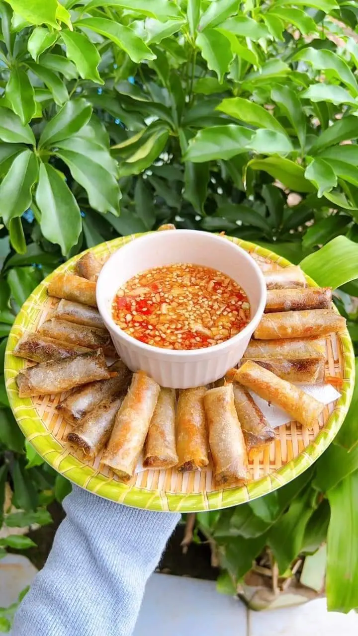 Hình ảnh Mẹt chả ram tôm đất