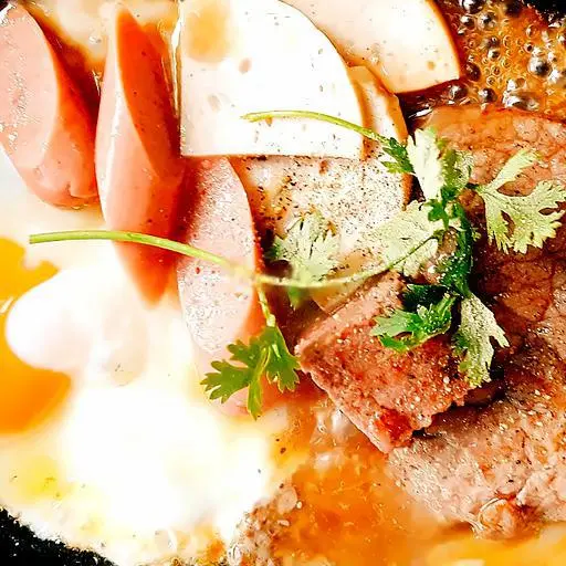 Hình ảnh Bò Úc thập cẩm 5 món - Bò Né 3