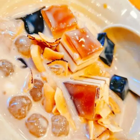 Hình ảnh Chè Dừa Dầm