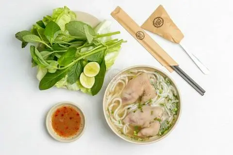 Hình ảnh Bánh canh Trảng Bàng giò móng
