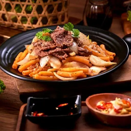 Hình ảnh Nui xào bò Úc