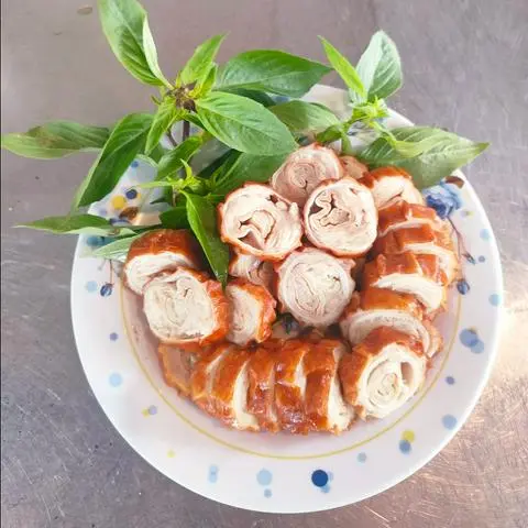 Hình ảnh THÚ LINH CHIÊN 