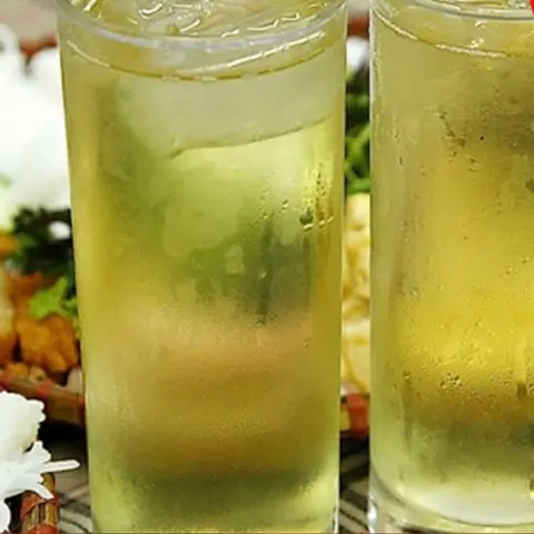 Hình ảnh Trà Đá Thái Nguyên  - Ly Khổng Lồ