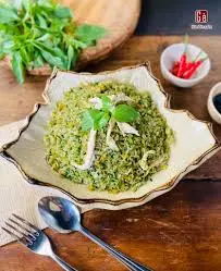 Hình ảnh Cơm Chiên Muối É + Gà xé( đặc sản phú khánh) 