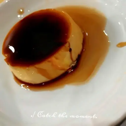 Hình ảnh Bánh flan nhà làm