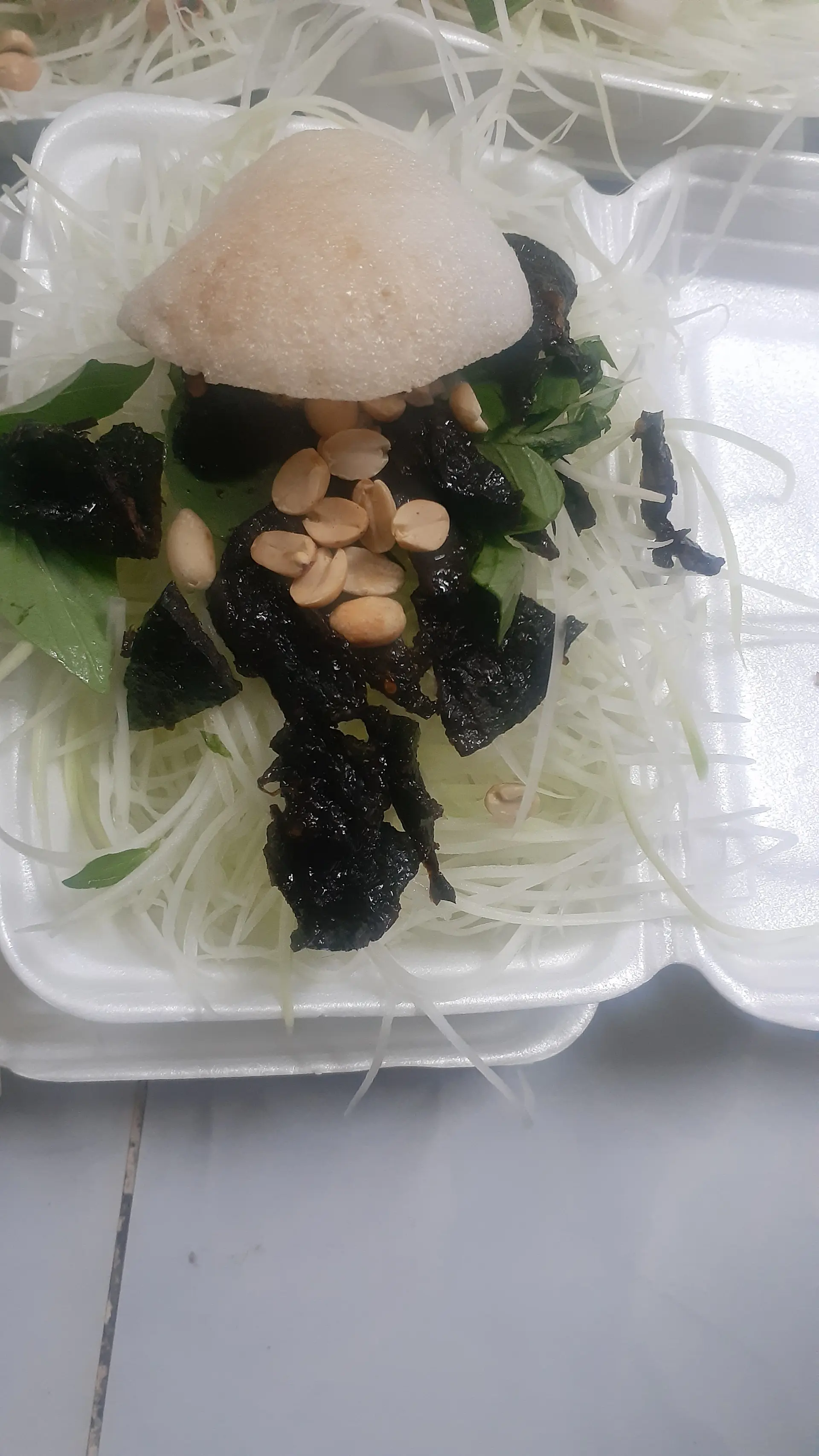 Hình ảnh Gỏi khô bò