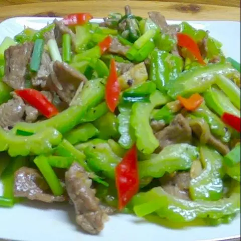 Hình ảnh Bò Xào Khổ Qua