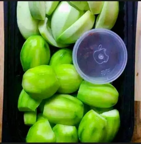 Hình ảnh Cóc non 500g + mắm ruốc