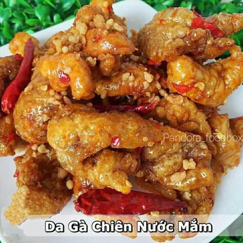 Hình ảnh Da Gà Chiên Nước Mắm Bơ Tỏi - 250gr