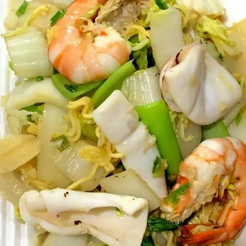 Hình ảnh Mì gói xào hải sản