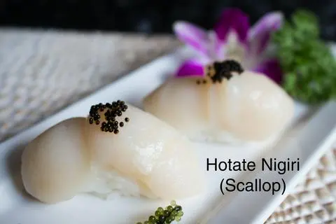 Hình ảnh Hotate nigiri 