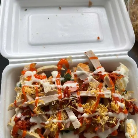 Hình ảnh Bánh Mì Cắt Thịt Nguội tặng kèm Chà Bông Thượng Hạng