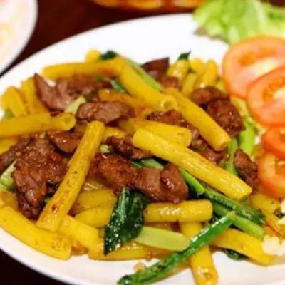 Hình ảnh Nui Xào Bò