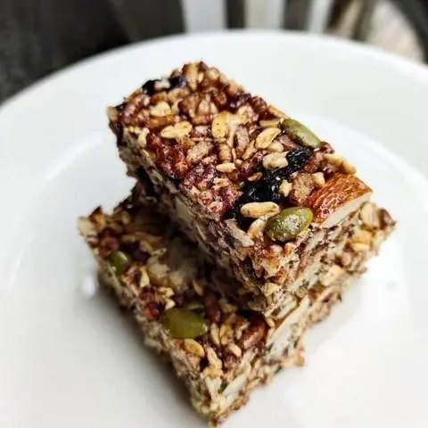 Hình ảnh thanh gạo lứt mix hạt