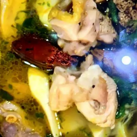 Hình ảnh Gà Lẩu Thêm