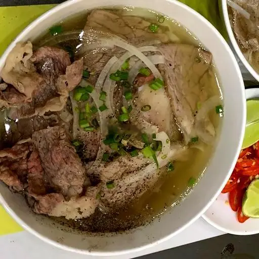 Hình ảnh Phở tái lớn