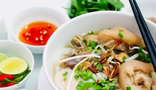 Hình ảnh Bánh canh giò heo