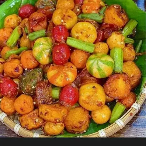 Hình ảnh cá viên chiên thập cẩm bơ tỏi size lớn