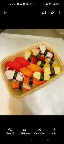 Hình ảnh Sét Nigiri mix _( 2 Nigiri hồi , 2 Nigiri ngừ ,2 Nigiri trứng, 2 Nigiri trích,  2 Nigiri Bạch tuộc , 2 Nigiri sò đỏ, 2 Nigiri t