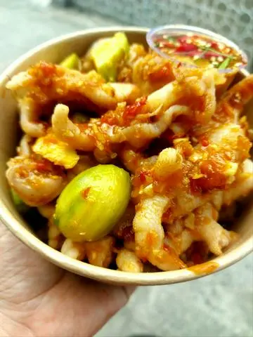 Hình ảnh Chân gà sốt thái cóc xoài vị mới 400gr