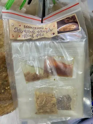 Hình ảnh bánh tráng sa tế muối nhuyễn 