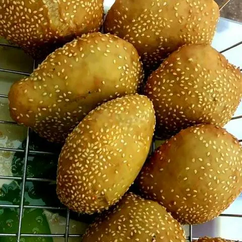 Hình ảnh Bánh tiêu trà xanh