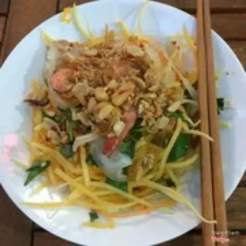 Hình ảnh Gỏi đu đủ tôm thịt