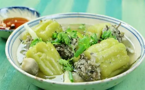 Hình ảnh Khổ qua nhồi thịt (1/2 trái)