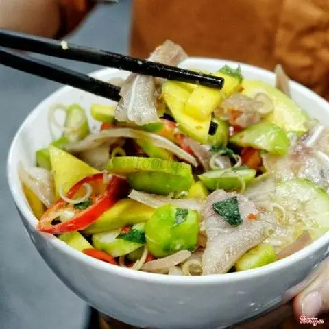 Hình ảnh Tai Heo Lắc Cóc Xoài