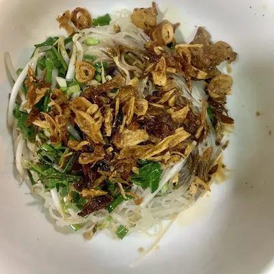 Hình ảnh Hủ tiếu khô gà xé