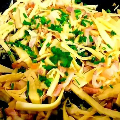 Hình ảnh Cơm măng xào thịt