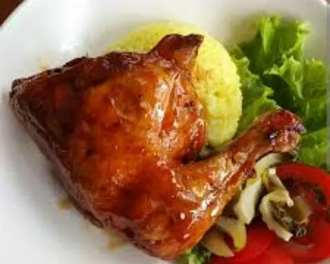 Hình ảnh CƠM GÀ SỐT ME NHỎ
