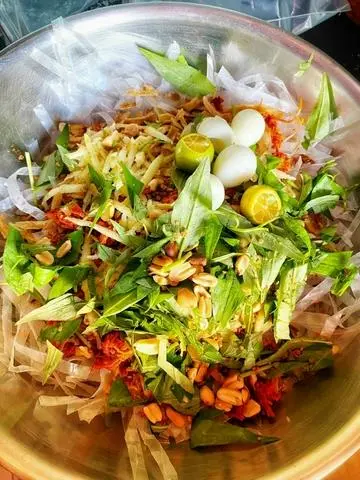 Hình ảnh  Bánh tráng trộn, siêu ngon 