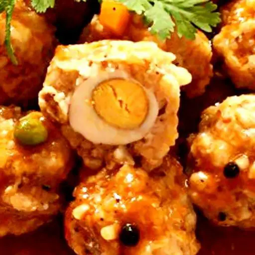 Hình ảnh Cơm xíu mại sốt cà