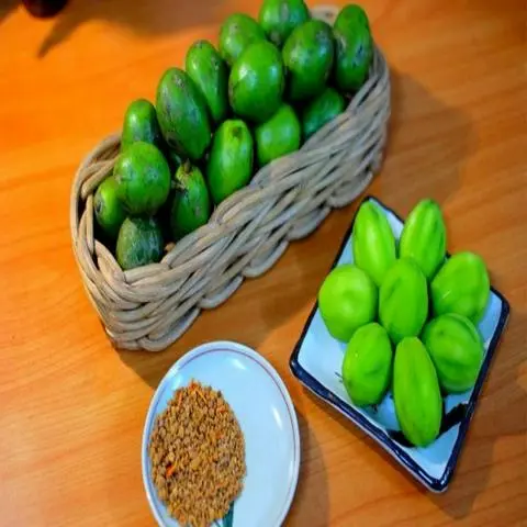 Hình ảnh Cóc non 500g + muối tôm