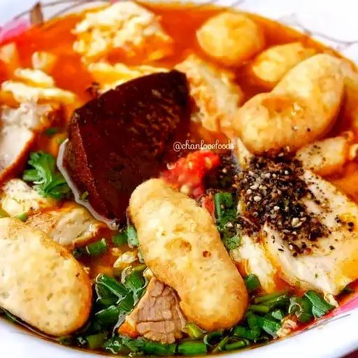 Hình ảnh Bánh Canh Cua, Trứng Cút