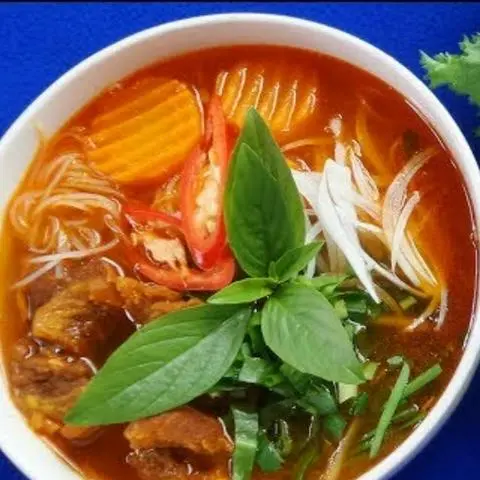 Hình ảnh phở bò kho nấm chả đậu hủ ki hoàn thánh 