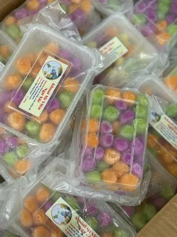 Hình ảnh Khoai mì viên ngũ sắc (500g)