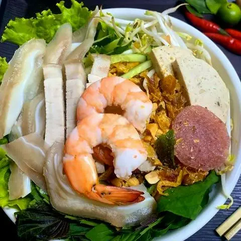 Hình ảnh Bún mắm nêm đầy đủ