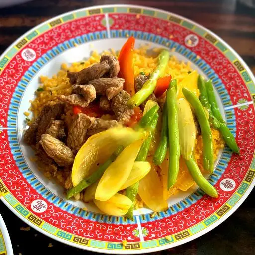 Hình ảnh Cơm chiên bò lúc lắc