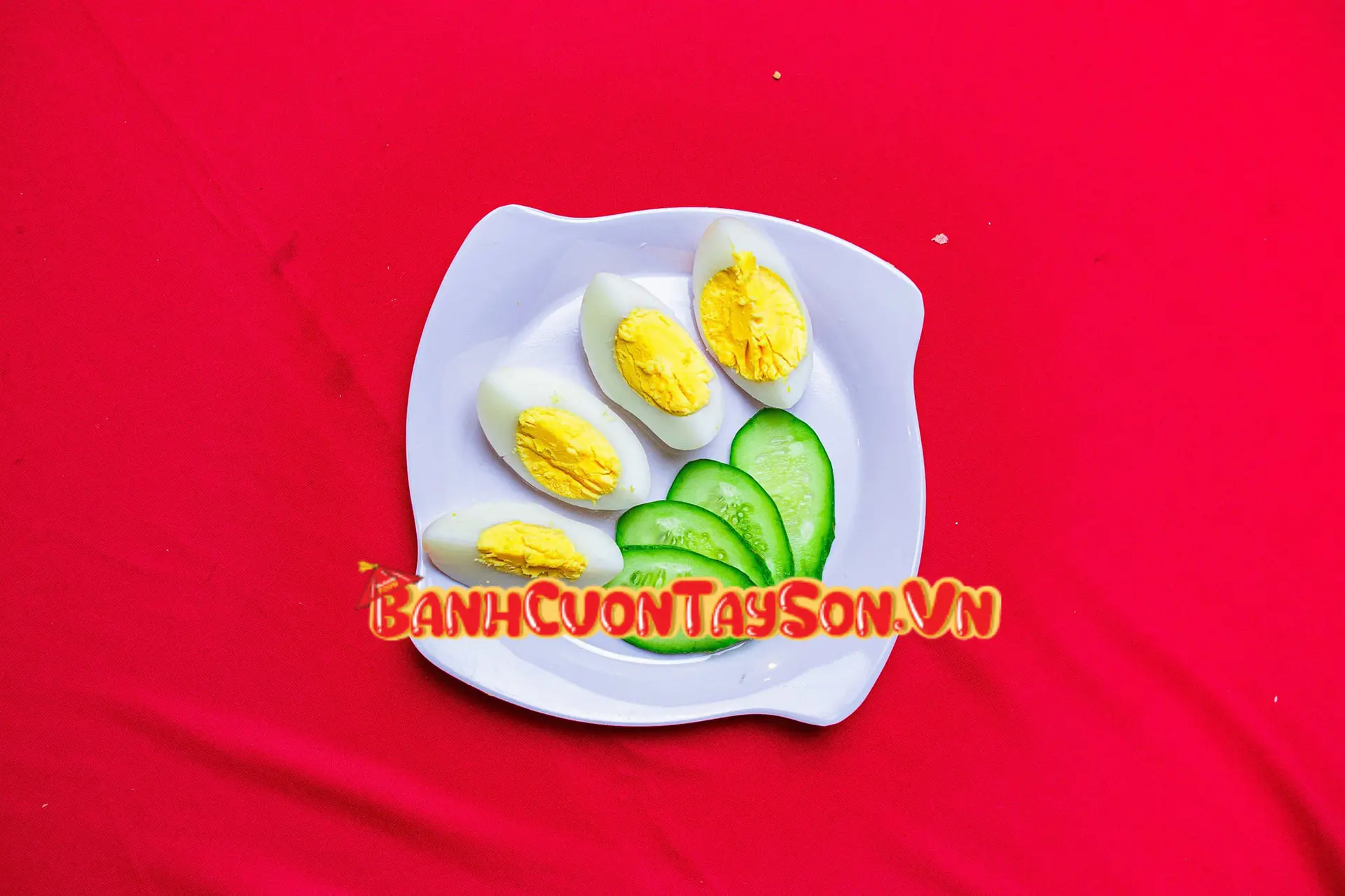 Hình ảnh Trứng vịt luộc