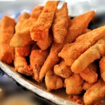 Hình ảnh Khoai lang mè đen lắc phô mai 