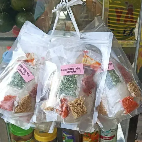 Hình ảnh Bánh tráng tắc thập cẩm