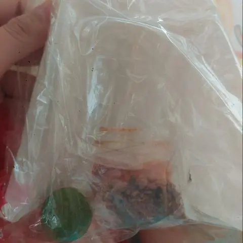 Hình ảnh bánh tráng ớt rim 