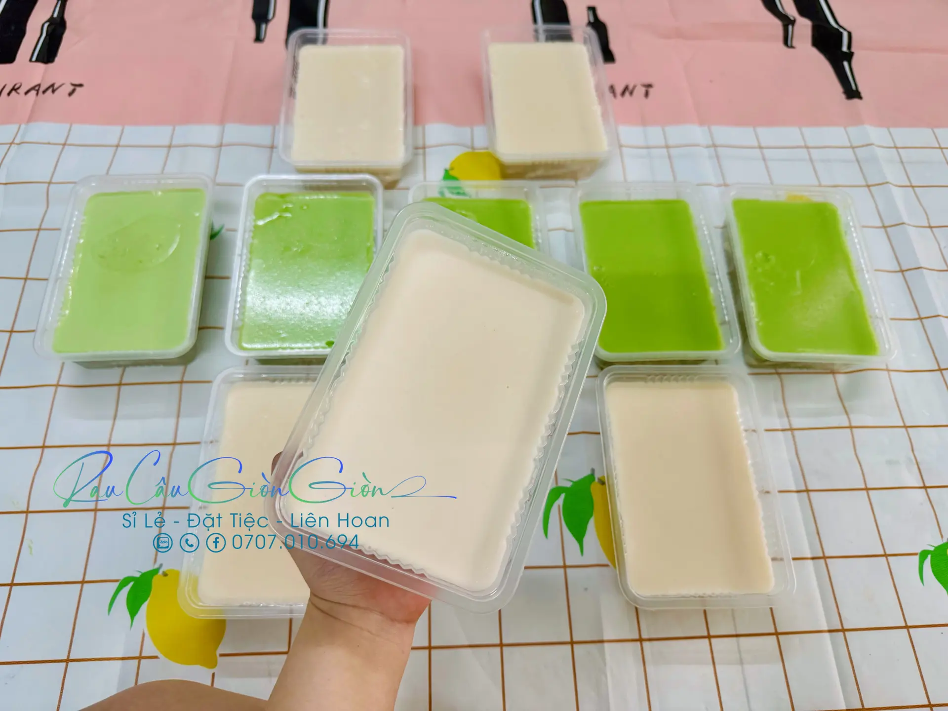 Hình ảnh Rau Câu Dừa Truyền Thống